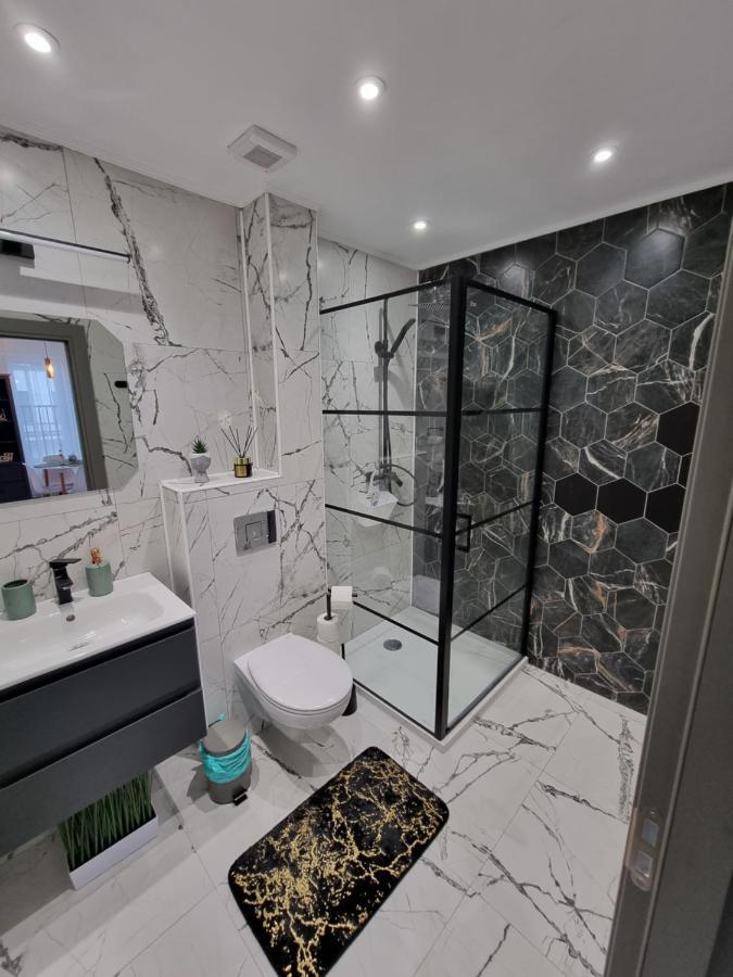 My Marble Apartment Nagyszeben Kültér fotó